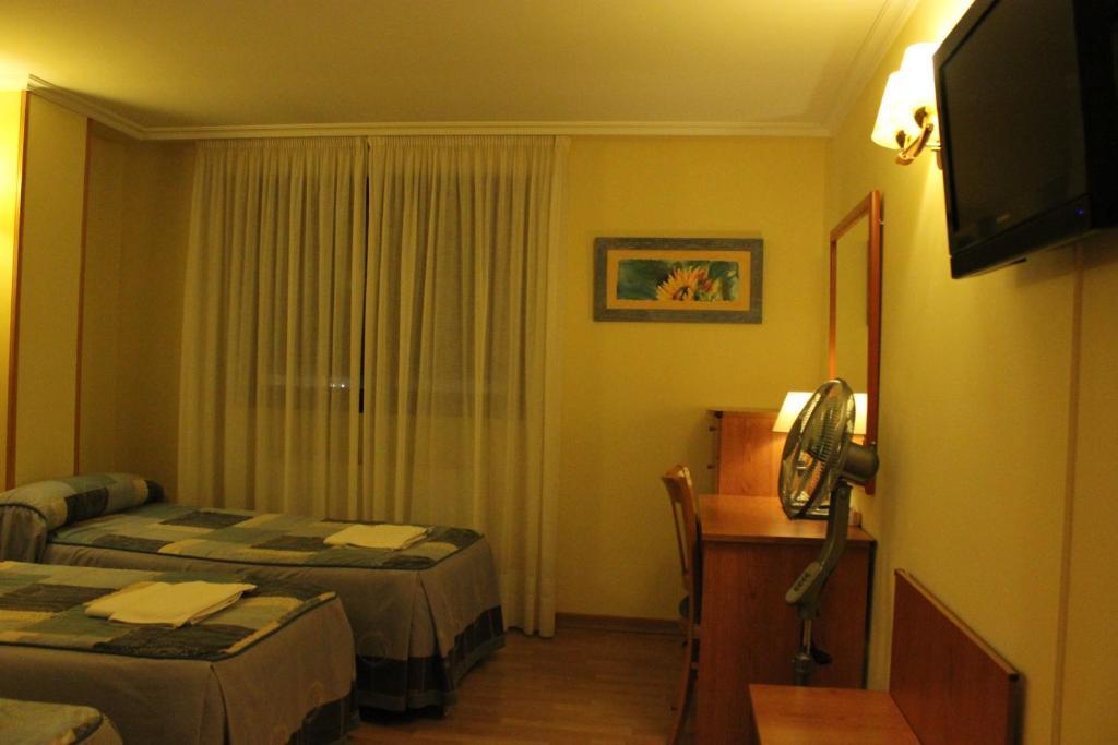 Hostal El Volante Estella Quarto foto