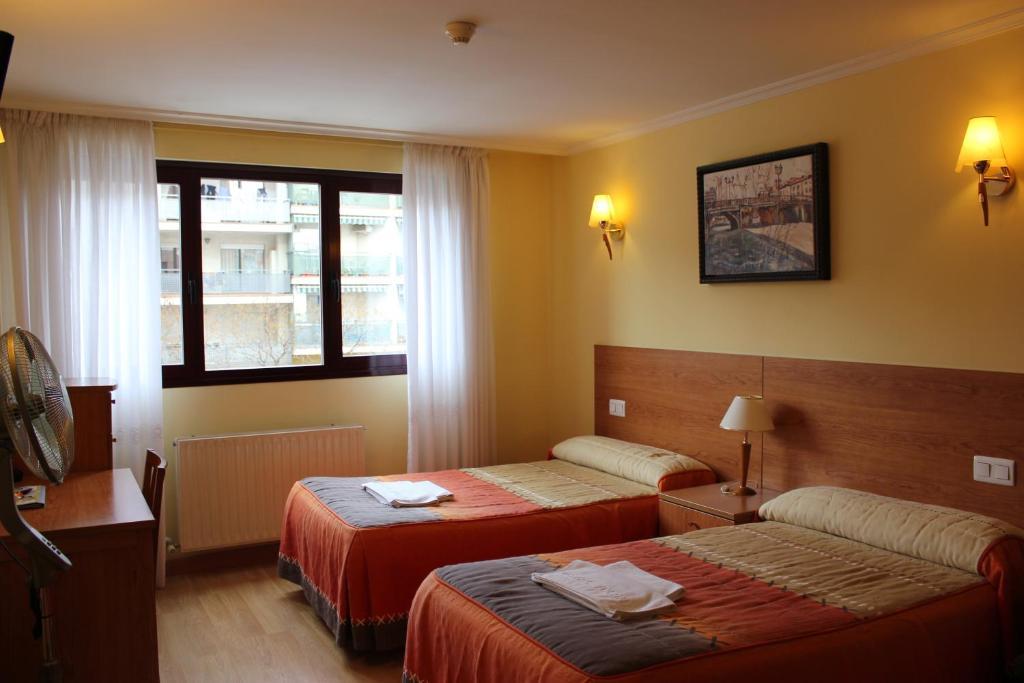 Hostal El Volante Estella Quarto foto